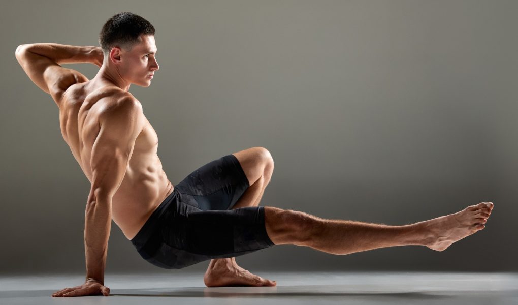 Mati Gaya di Gym? Coba "Animal Flow", Olahraga Primitif yang Lagi Nge-Hits dan Beneran Bikin Bodimu "Lurus" Kembali